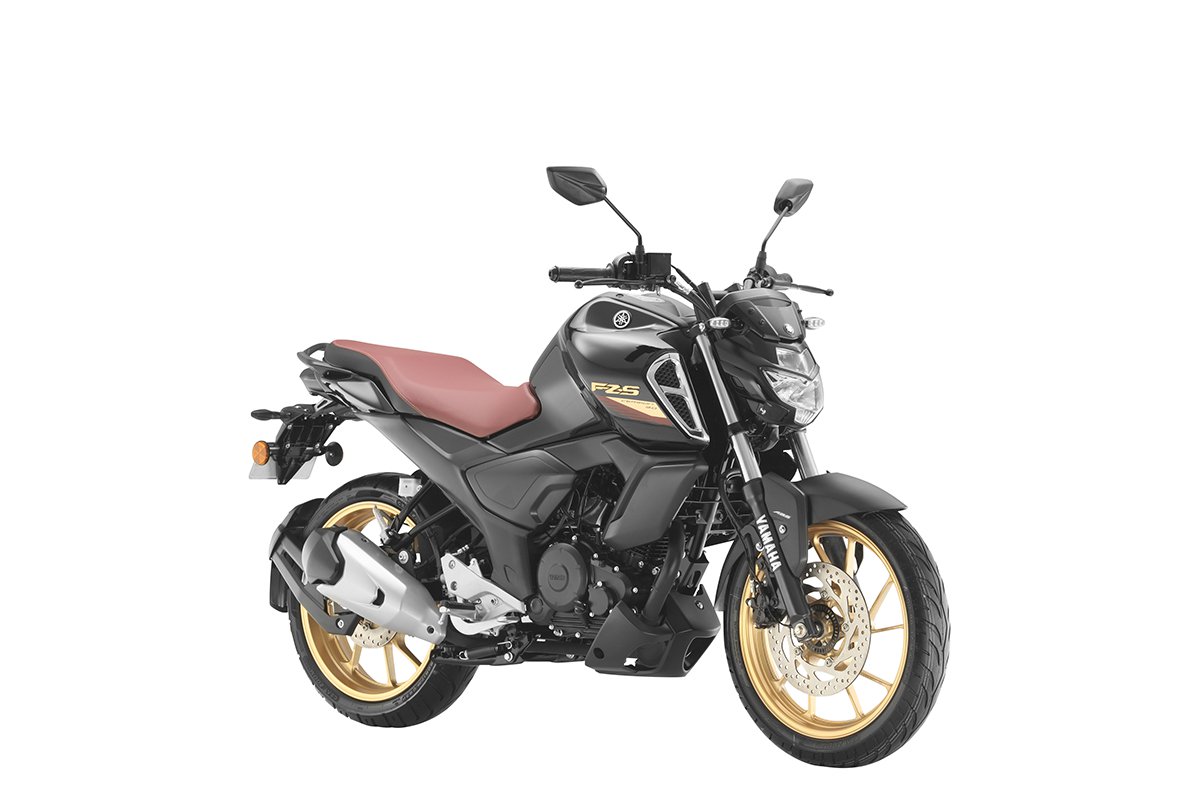 Yamaha FZ S V 2.0 (DarkNight-Rear Drum)