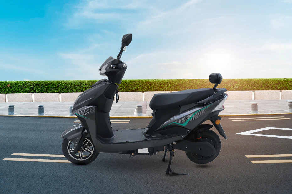 New iVOOMi Electric Scooters
