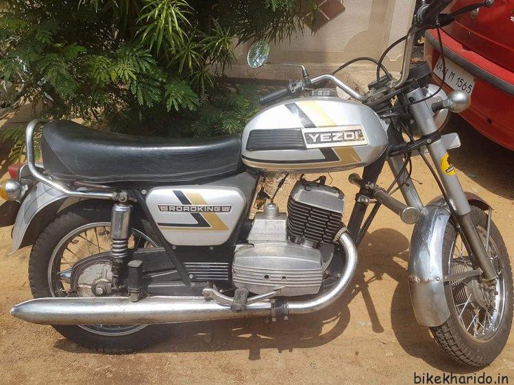 Yezdi Roadking 250cc Restored